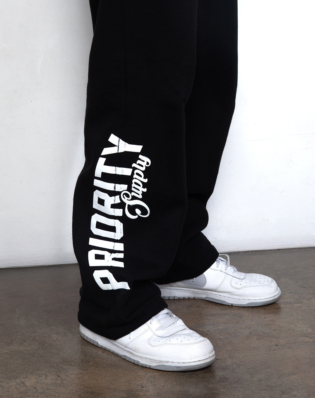 Good Boy Sweatpants - Black